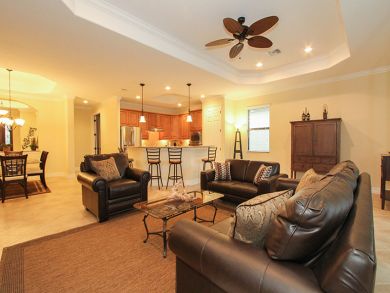 Naples Home 916447