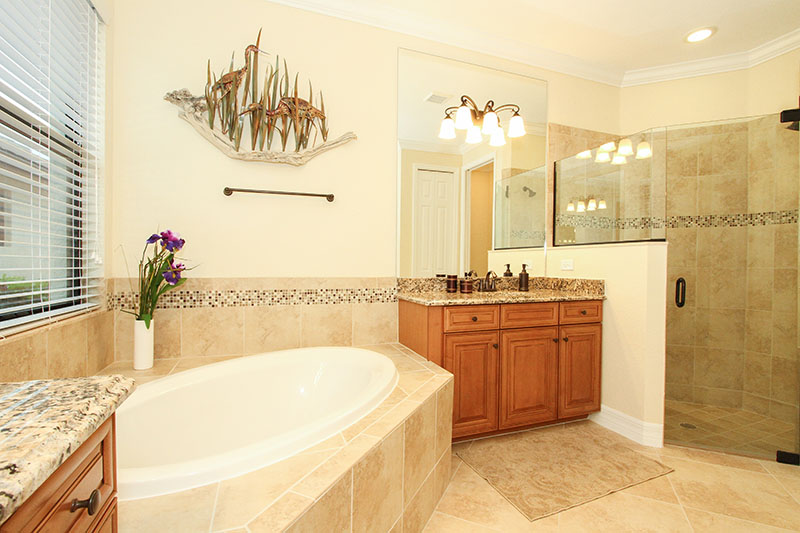 Naples Home 916447