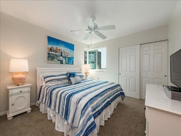 Naples Condo 916453