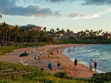 Luxury Two Bedroom in Wailea Penthouse Available Today