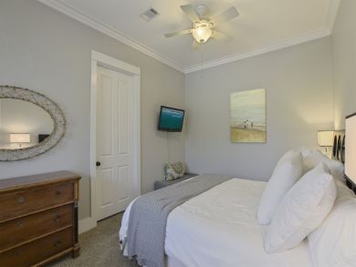 Luxury Six Bedrooms Vacation Home on Grayton Beach