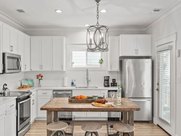 Miramar Beach Luxury Vacation Rental - 6-Bedroom Home Private Pool & Firepit