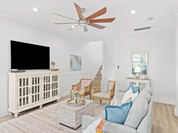 Miramar Beach Luxury Vacation Rental - 6-Bedroom Home Private Pool & Firepit