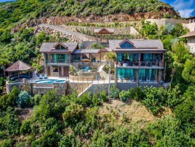 Luxury Four Bedroom BVI Rental Villa with Private Pool