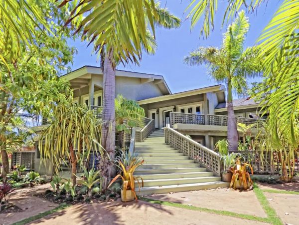 Kihei Luxury Vacation Pool Home 14 Bedrooms Sleeps 32 Guests