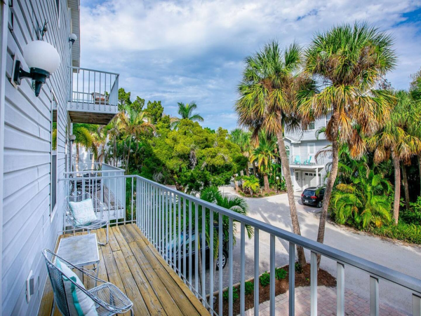 Holmes Beach 3 Bedroom Vacation Rental Sleep 6 Walk To Beach