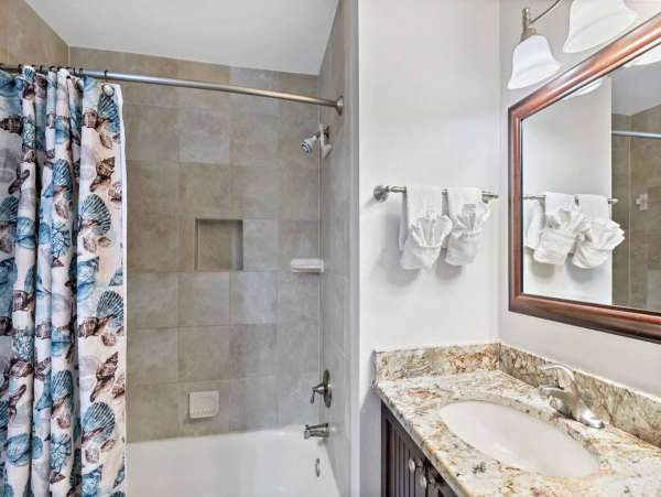 Holmes Beach 3 Bedroom Vacation Rental Sleep 6 Walk To Beach