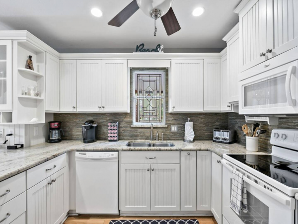 Holmes Beach 3 Bedroom Vacation Rental Sleep 6 Walk To Beach