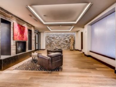 Luxury Lionshead Two Bedroom Vacation Condo Mountain Views