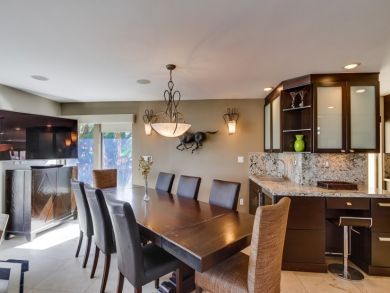 Bay Beach Front Home in Mission Beach,4 Bedrooms Sleeps 10