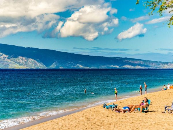 Kaanapali Luxury Beach Front 8 Bedrooms Home