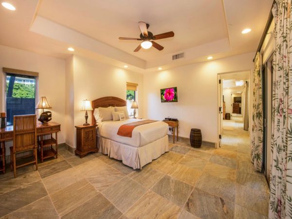 Kaanapali Luxury Beach Front 8 Bedrooms Home