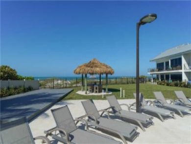 This Anna Maria Rental Sleeps Four Guests Resort Style