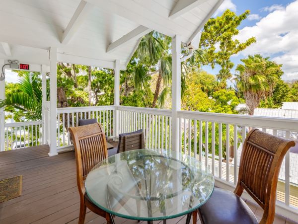 Key West Vacation Home Sleeps Fourteen Guests Private Pool