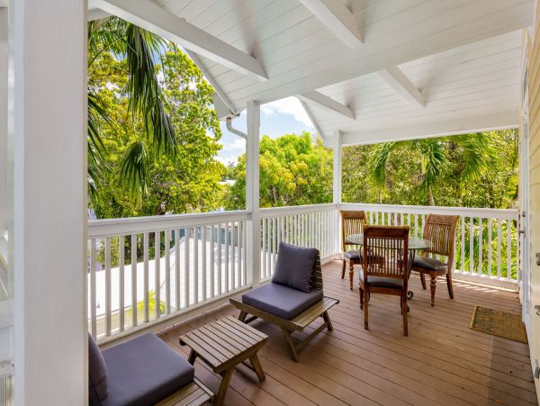 Key West Vacation Home Sleeps Fourteen Guests Private Pool