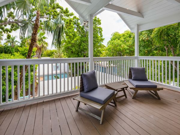 Key West Vacation Home Sleeps Fourteen Guests Private Pool