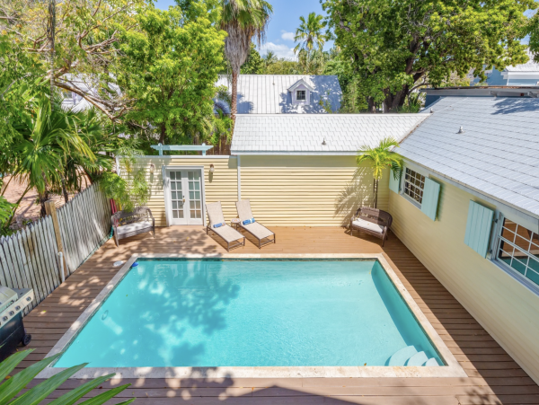 Key West Vacation Home Sleeps Fourteen Guests Private Pool