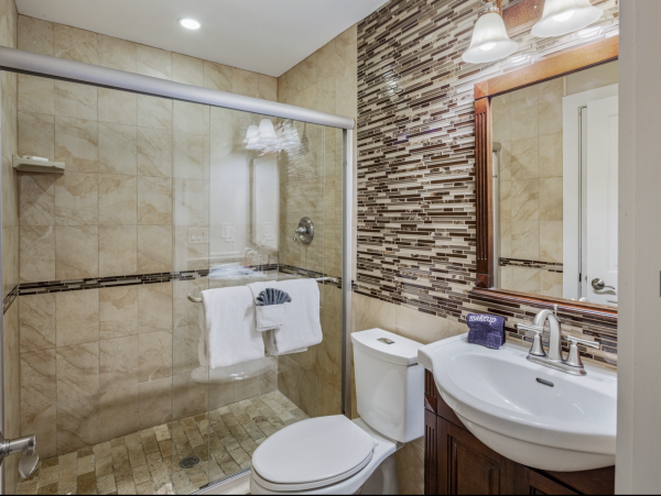 Key West Vacation Home Sleeps Fourteen Guests Private Pool