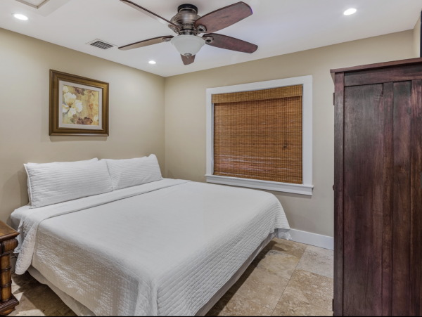 Key West Vacation Home Sleeps Fourteen Guests Private Pool