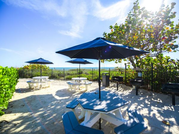 Luxury Studio Suite Sleeps 2 Guests Full Gulf Views