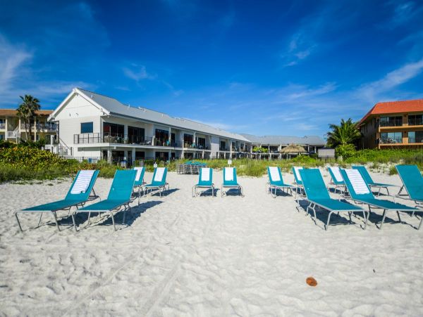 Luxury Studio Suite Sleeps 2 Guests Full Gulf Views