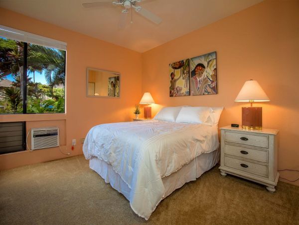 Wailea 2 Bedroom Condo with Communal Pool