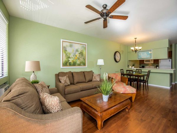 Wailea 2 Bedroom Condo with Communal Pool