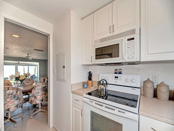 Siesta Key Beachfront Townhome Gulf Views Sleeps 4 Guests
