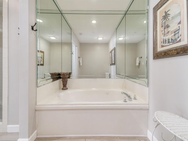 Destin Vacation Rental Beach Condo Two Bedrooms Gulf Views