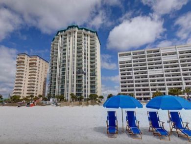 Great Value Destin Vacation Condo Beachfront Sleeps 6