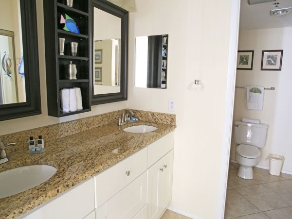 Longboat Key Beach Front Vacation Condo