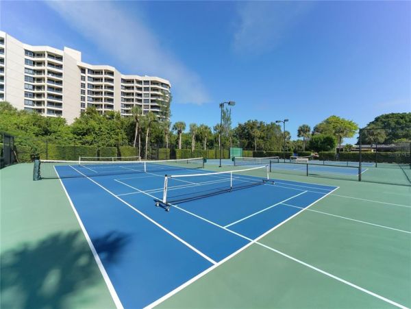 Longboat Key Beach Front Vacation Condo
