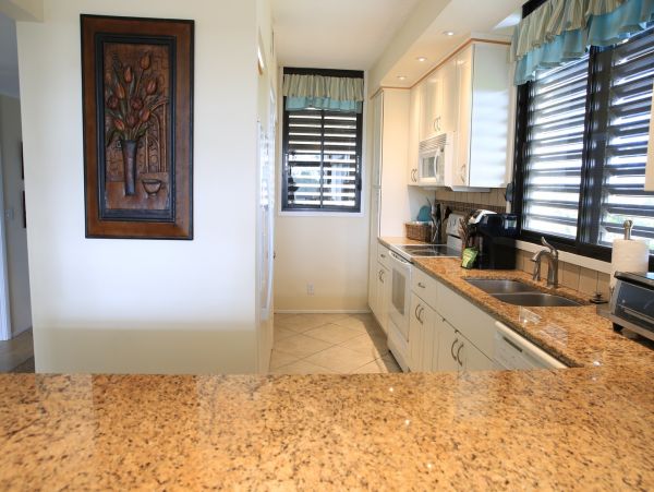 Longboat Key Beach Front Vacation Condo