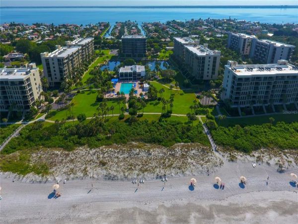 Longboat Key Beach Front Vacation Condo