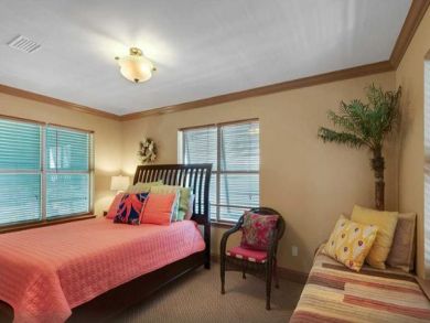 Four Bedroom Vacation Home in Destin Sleeps 12
