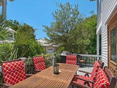 Four Bedroom Vacation Home in Destin Sleeps 12