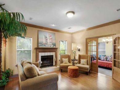 Four Bedroom Vacation Home in Destin Sleeps 12
