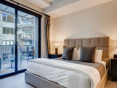 One Bedroom Lionshead Vacation Condo Sleeps 4 Walk to Lifts
