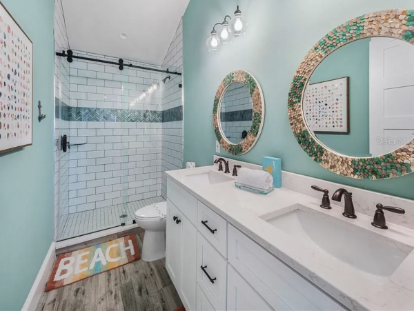 Anna Maria Island Luxury 4 Bedroom plus Loft Home for Rent.
