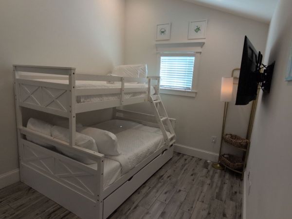 Anna Maria Island Luxury 4 Bedroom plus Loft Home for Rent.