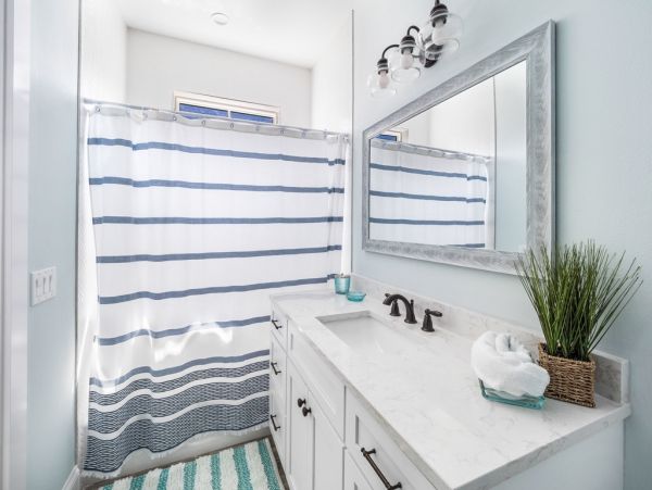 Anna Maria Island Luxury 4 Bedroom plus Loft Home for Rent.