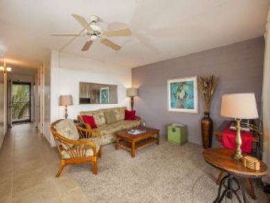 Ocean Views from this Two Bedroom Condo at Kihei Sleeps 6 Ocean Views from this Two Bedroom Condo at Kihei Sleeps 6