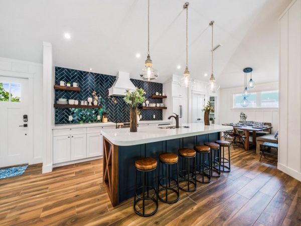 Siesta Key Luxury Pool Vacation Home NEW ARRIVAL