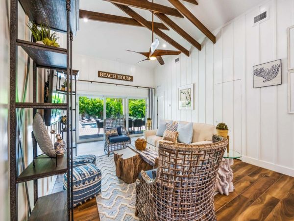 Siesta Key Luxury Pool Vacation Home NEW ARRIVAL