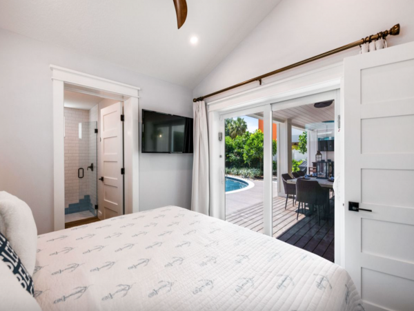 Siesta Key Luxury Pool Vacation Home NEW ARRIVAL