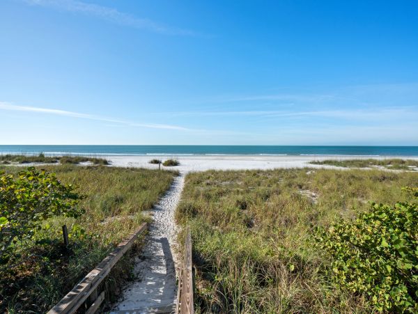 Anna Maria Luxury Five Bedroom Rental Sleeps 8 Walk To Beach