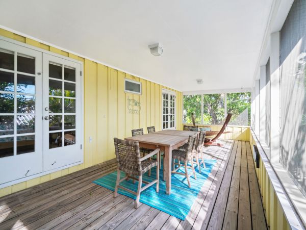 Anna Maria Luxury Five Bedroom Rental Sleeps 8 Walk To Beach