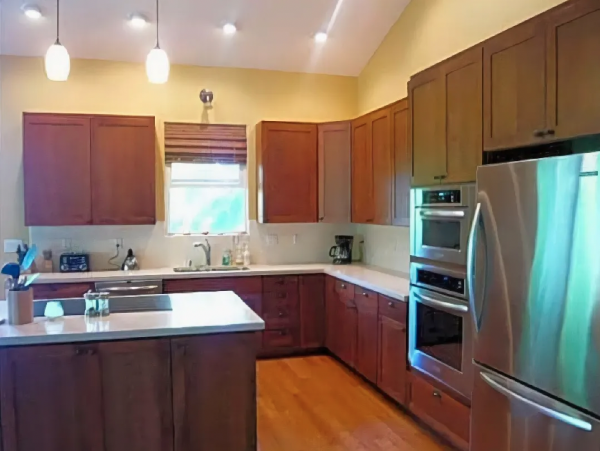 Kailua Vacation Home Rental Sleeps Ten Guests Private Pool