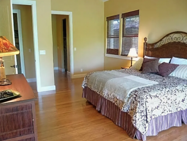 Kailua Vacation Home Rental Sleeps Ten Guests Private Pool