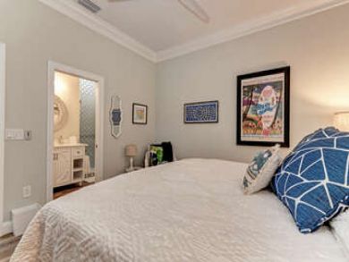 Only a Minute to the Beach Anna Maria Vacation Luxury Home
